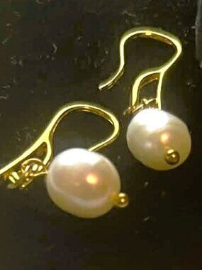 Gold Freshwater Pearl Earrings Handmade Classic Dangle Elegant Gift